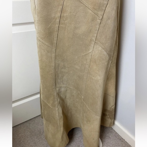 Genuine suede Size 12 skirt lined panelled sections Camel Tan Midi Y2K 00s 90s - Picture 7 of 12
